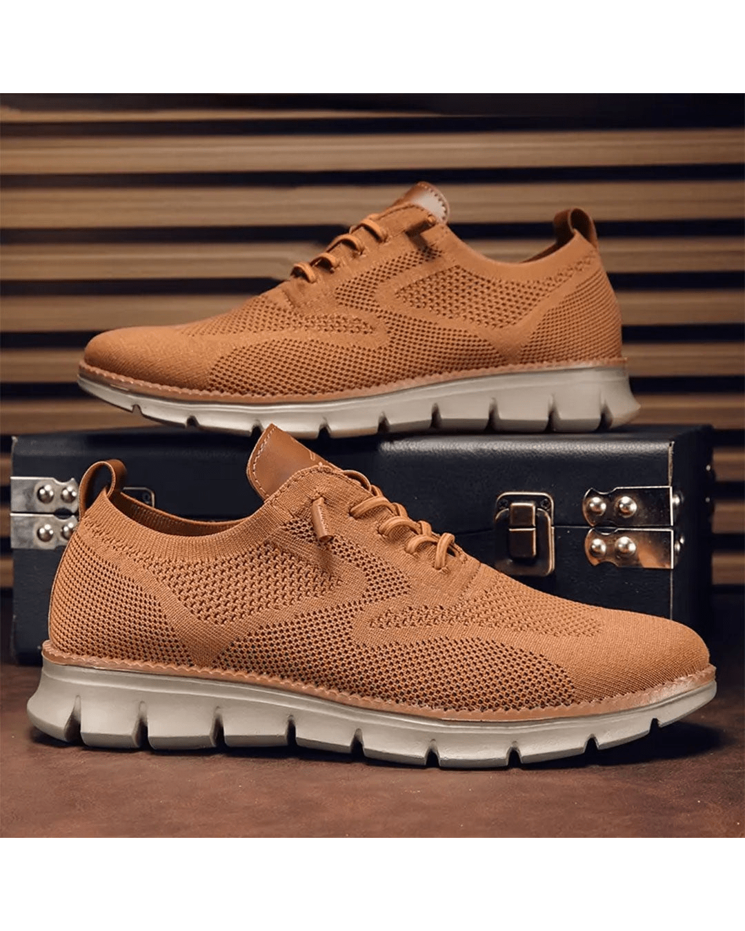 Men's Lightweight Lace-Up Sneakers with Round Toe