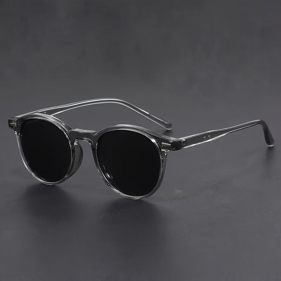 Men's Round Sunglasses with Lightweight Frame and Tortoiseshell Print