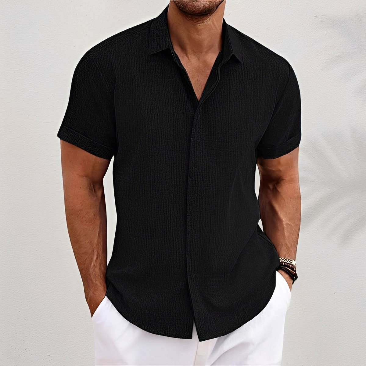 Men's Short Sleeve Button-Up Shirt with Collar