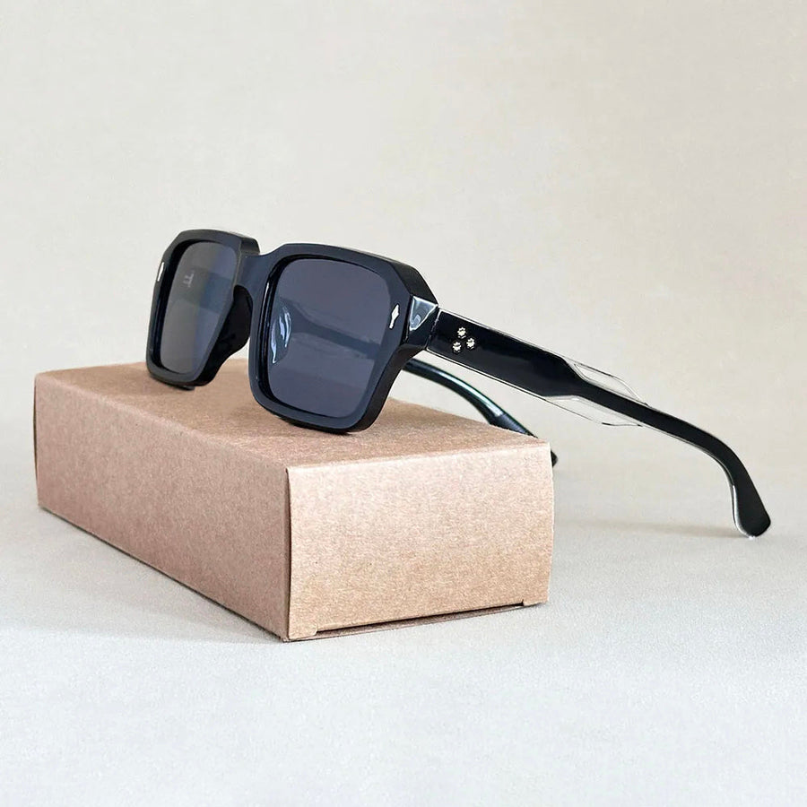 Unisex Retro Square Sunglasses with Thick Frame and UV400 Lenses